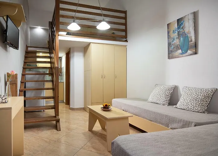 Akti House Psarogiannis & *